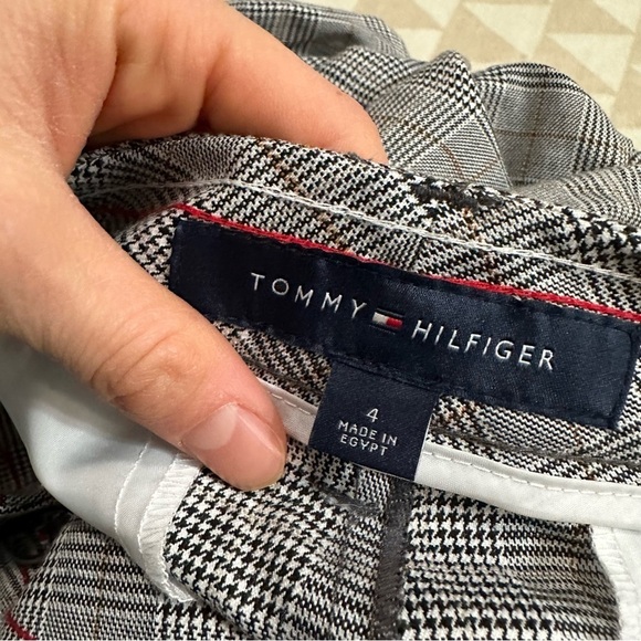 Tommy Hilfiger
Women's Hampton Glen Plaid Trousers - Picture 5 of 5